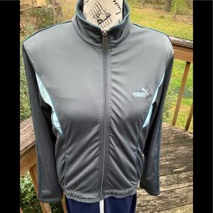 Ladies large puma workout jacket EUC